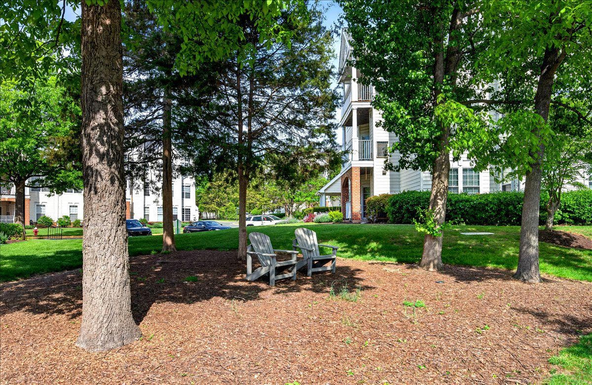 25280 Lake Shore Square #205 photo 28