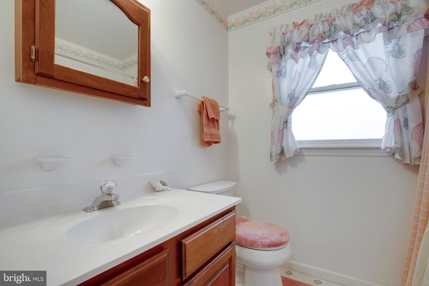 20711 Blueridge Mountain Road photo 32