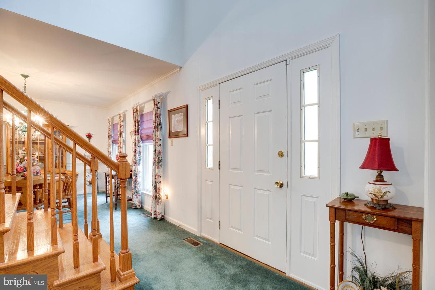 20711 Blueridge Mountain Road photo 9