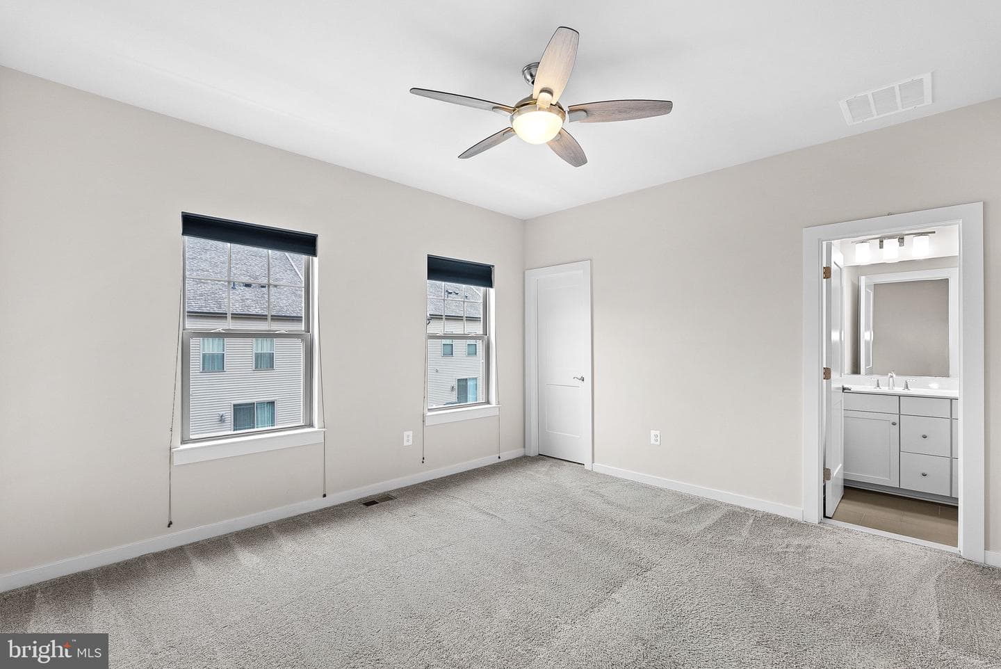 1145 Madeira Terrace SE photo 30
