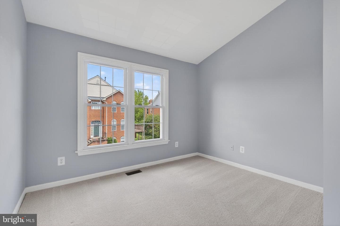 20923 Sandstone Square photo 32