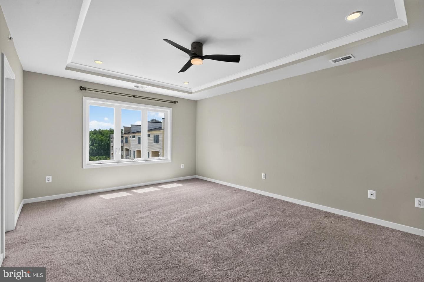 23685 Hopewell Manor Terrace photo 22