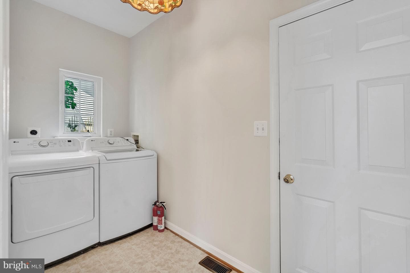 309 Ayrlee Avenue NW photo 32