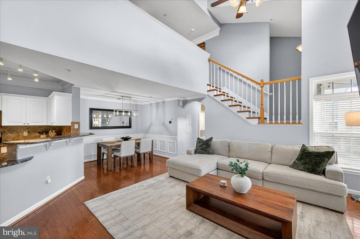 502 Sunset View Terrace SE #303, Leesburg
