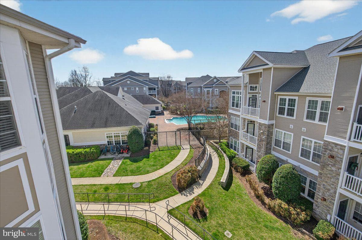 502 Sunset View Terrace SE #303 photo 36