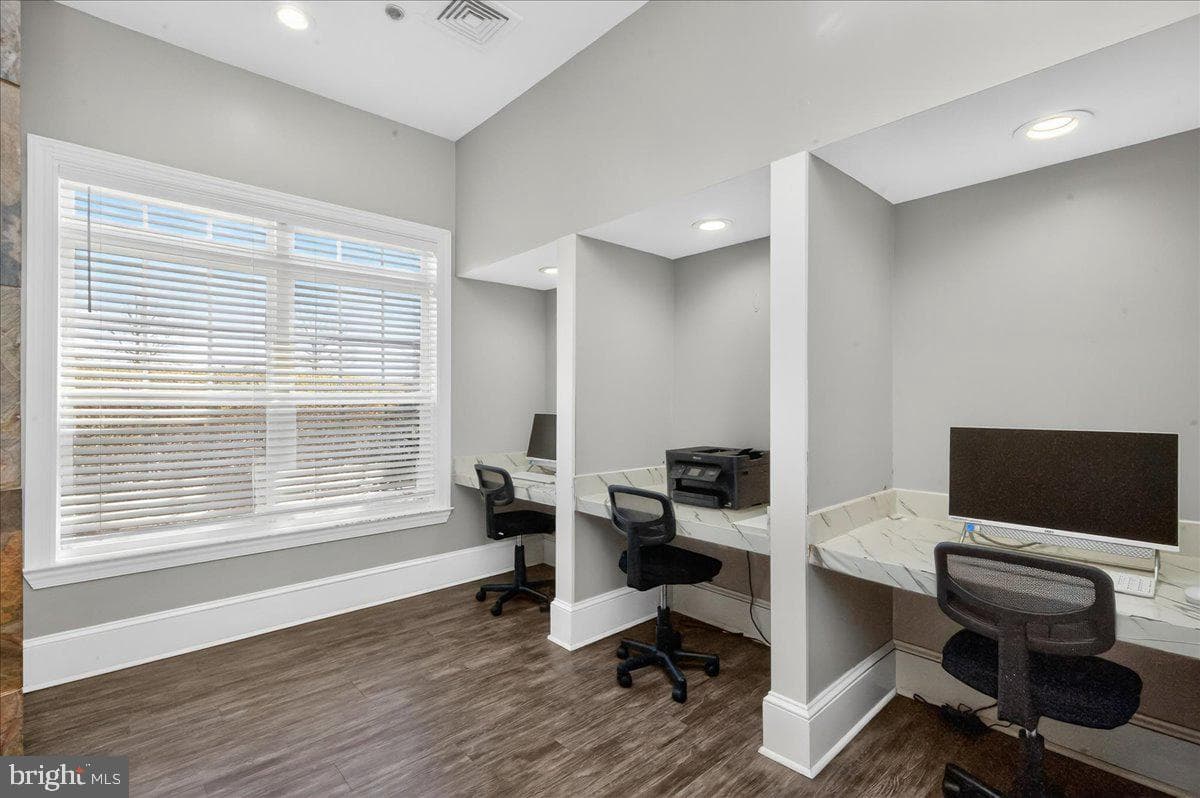 502 Sunset View Terrace SE #303 photo 45
