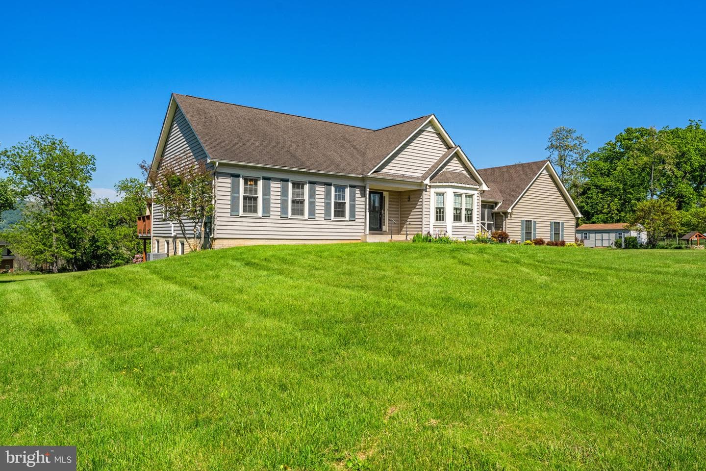 35130 Paxson Road, Round Hill