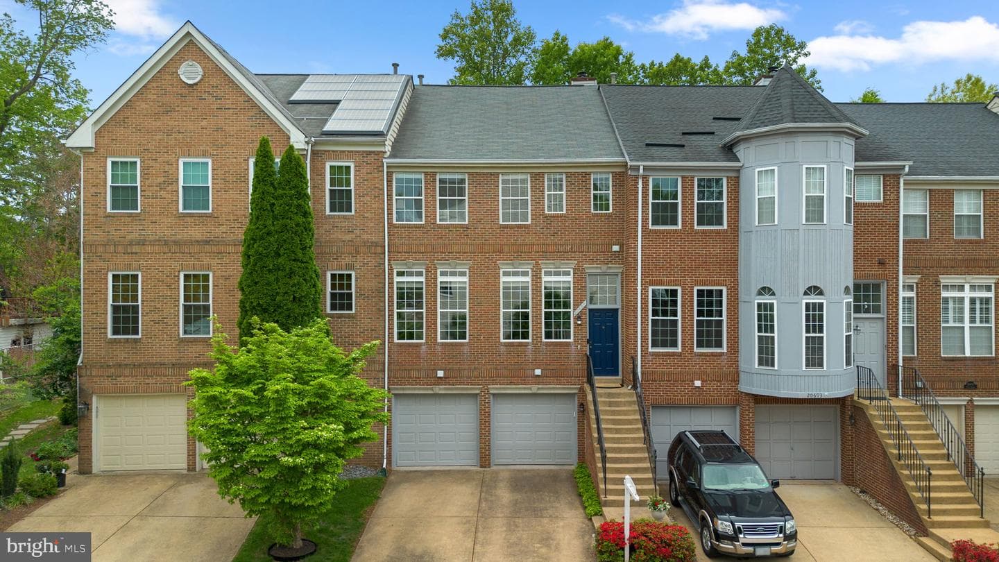 20695 Riptide Square photo 2