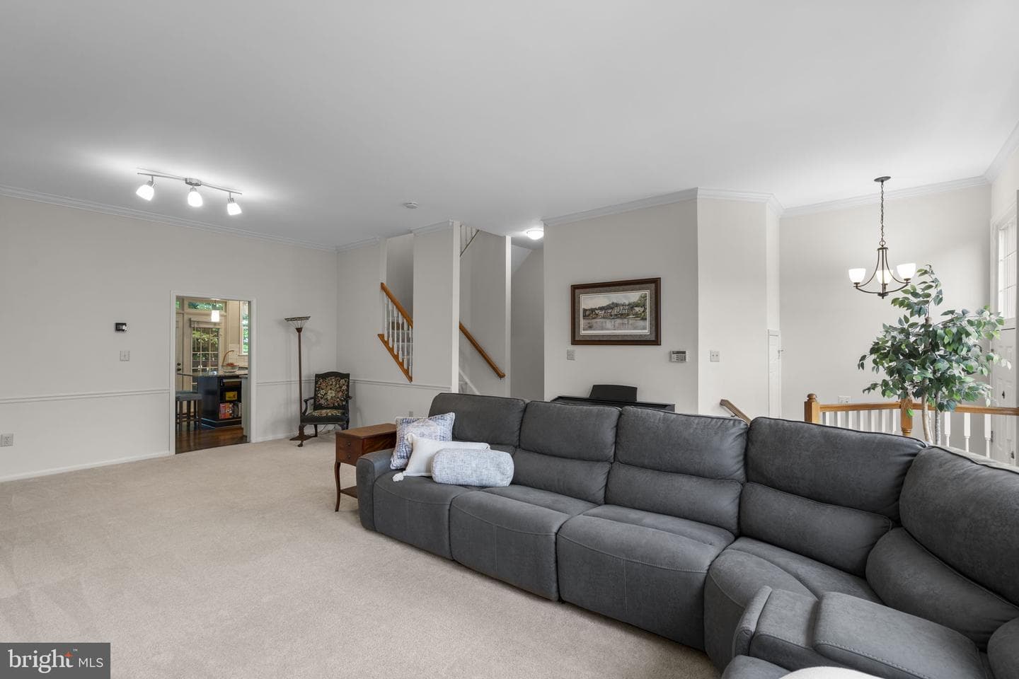 20695 Riptide Square photo 5