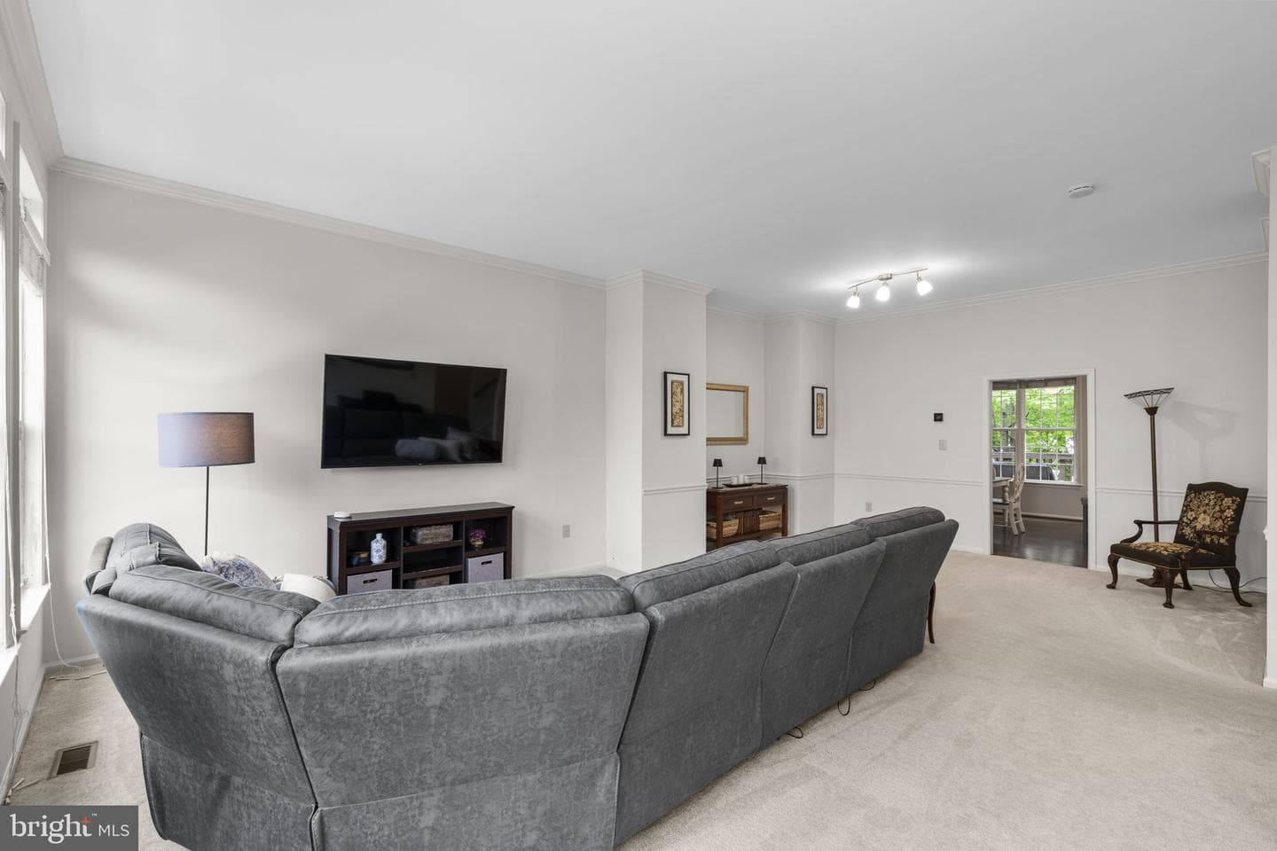 20695 Riptide Square photo 8