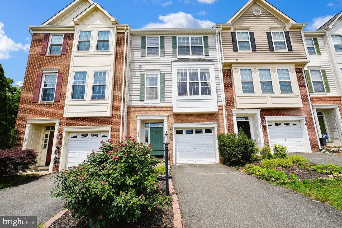 503 Planters Terrace NE