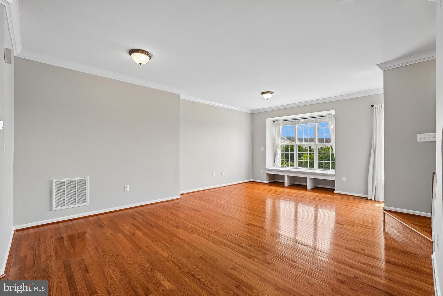 503 Planters Terrace NE photo 11