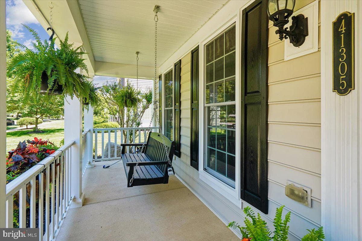 41305 Windybush Drive photo 4