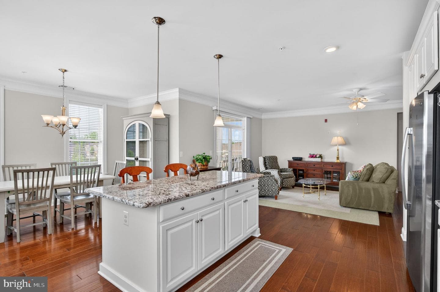 44605 York Crest Terrace #300 photo 13