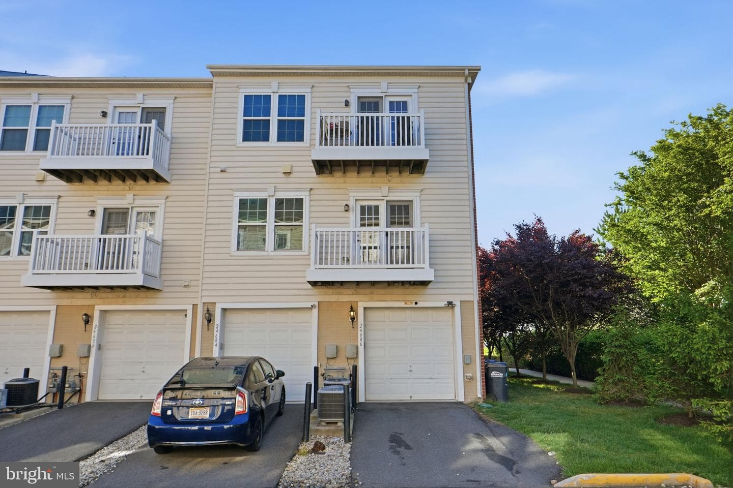 24686 Footed Ridge Terrace photo 33
