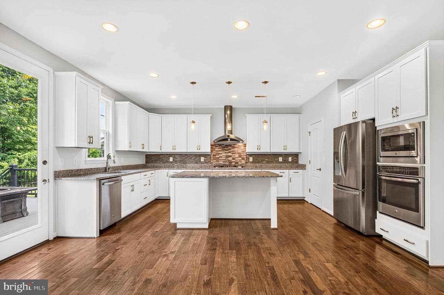 24823 Barrington Grove Court photo 25