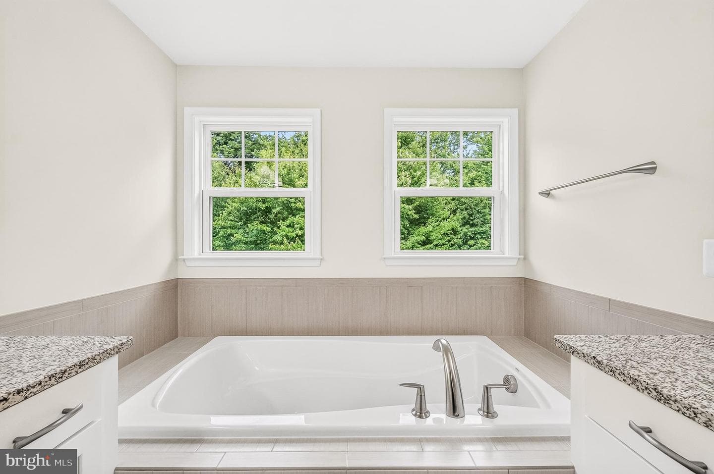 24823 Barrington Grove Court photo 57