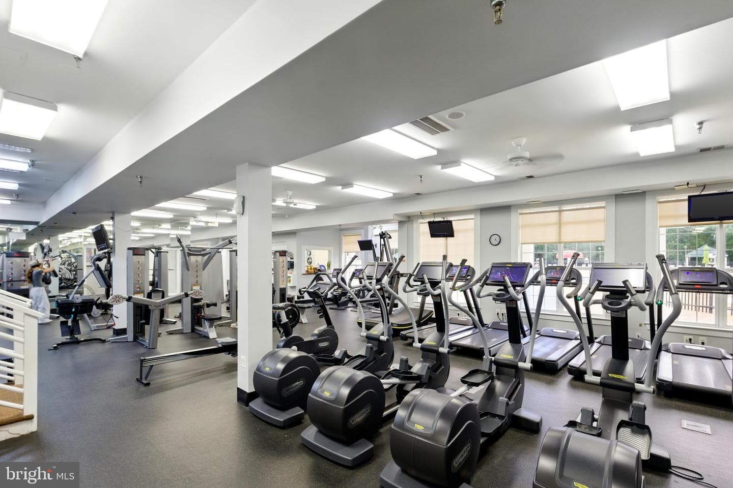 19586 Saratoga Springs Place photo 96