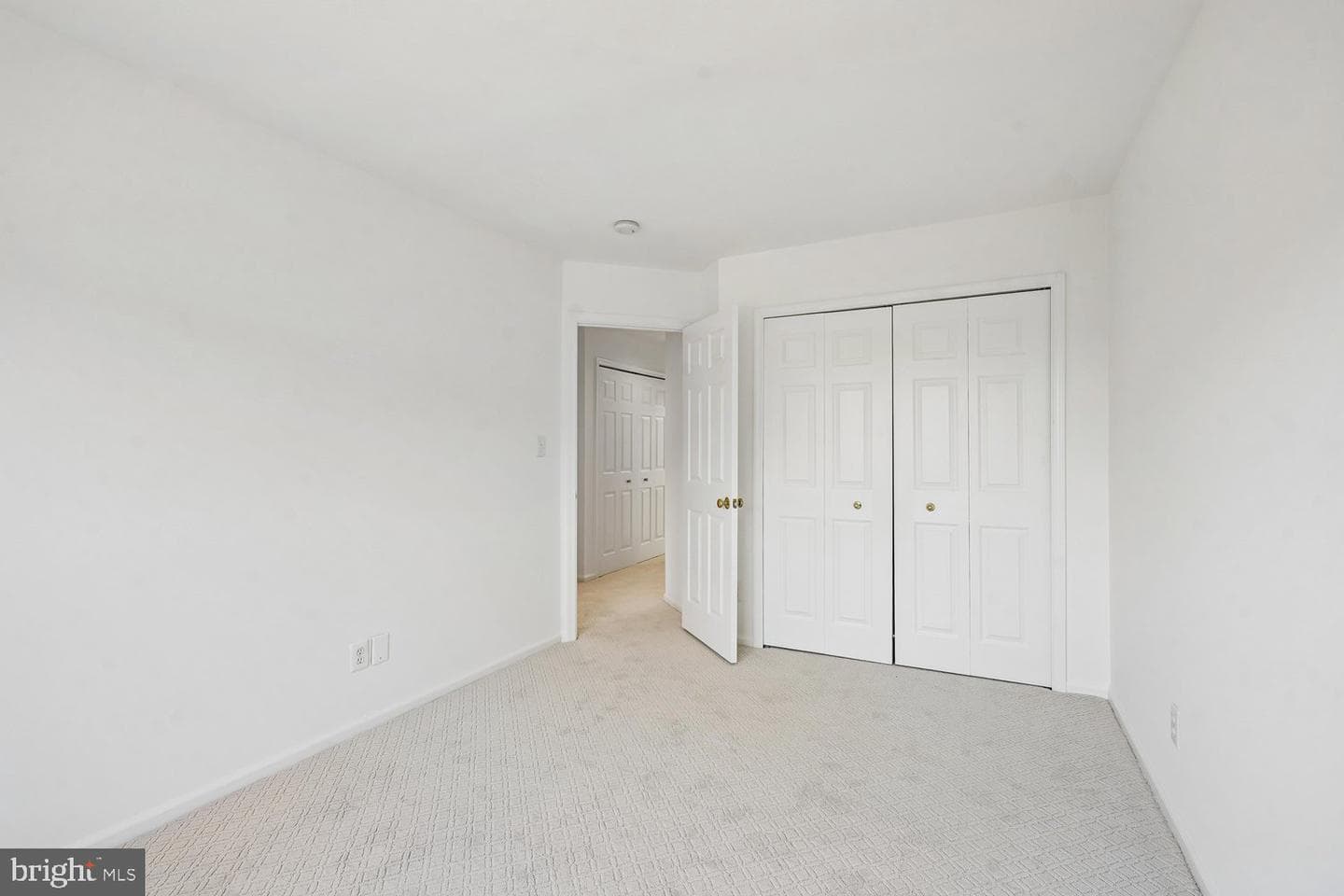 43131 Huntsman Square photo 35