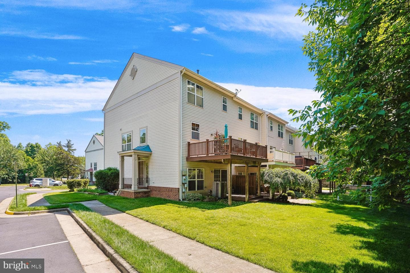 43131 Huntsman Square photo 4