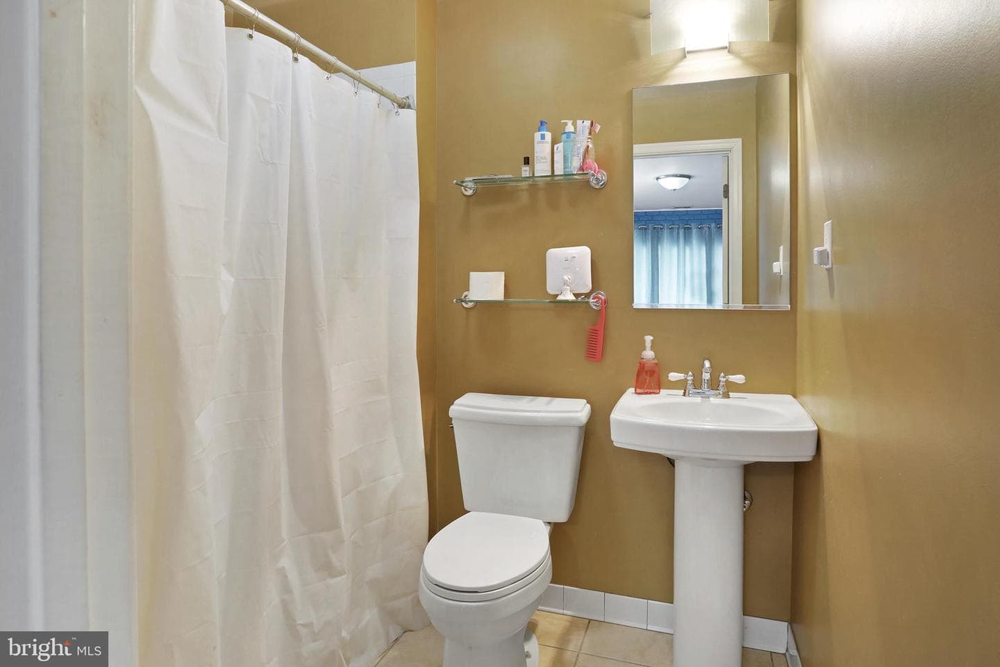 402 Williamsburg Road photo 14