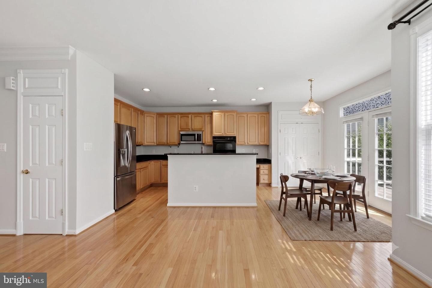 44272 Silkworth Terrace photo 2
