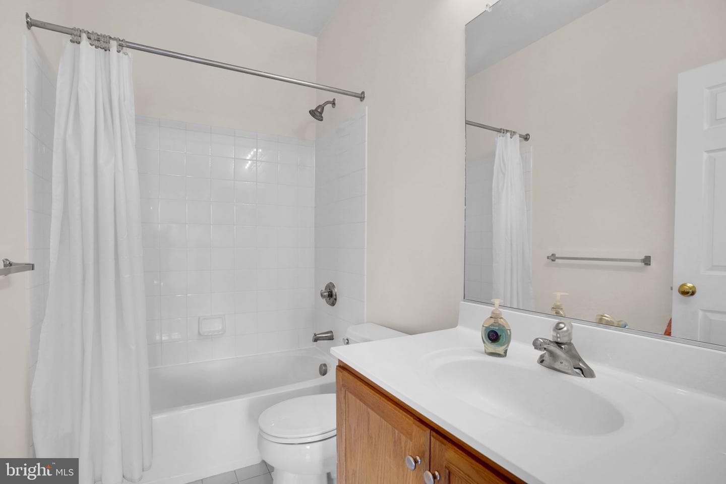 25015 Riding Center Drive photo 25