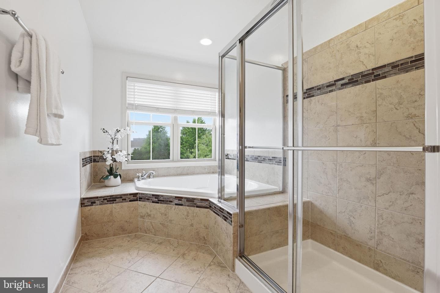 42537 Dreamweaver Drive photo 33