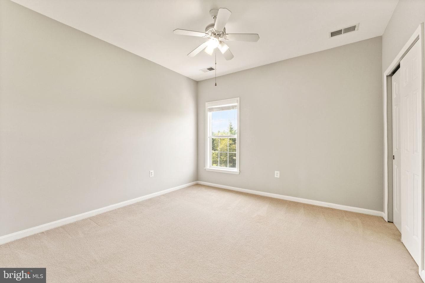 243 Mindy Court SE photo 45