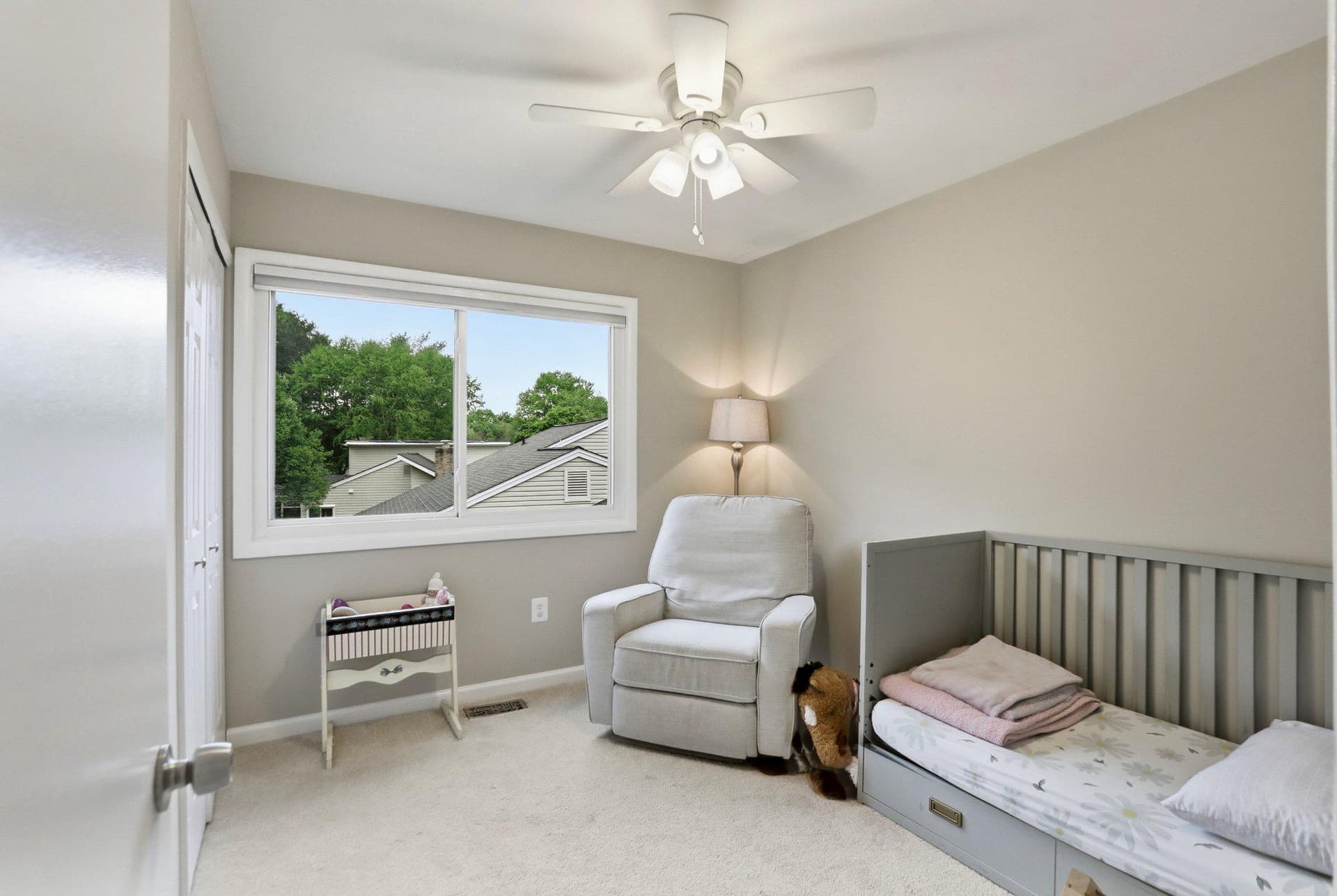 730 Sugarland Run Drive photo 23