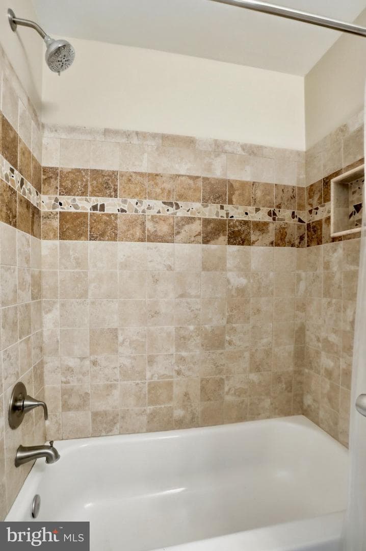 730 Sugarland Run Drive photo 25