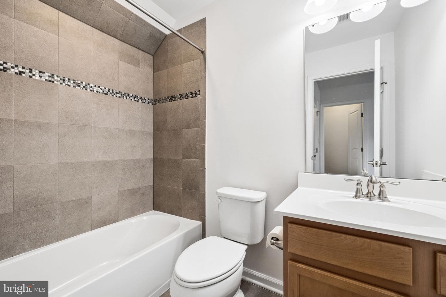 24855 Coats Square photo 27