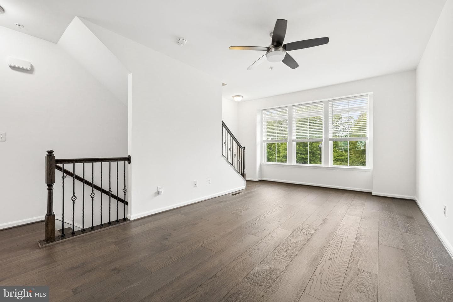 24855 Coats Square photo 7