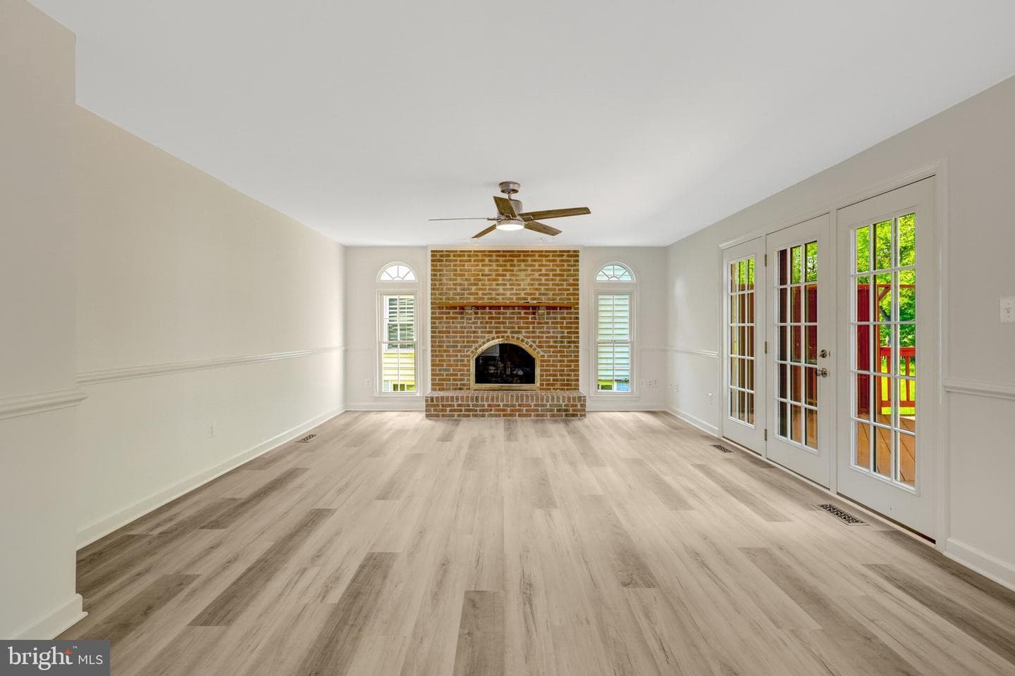 43501 Golden Meadow Circle photo 26