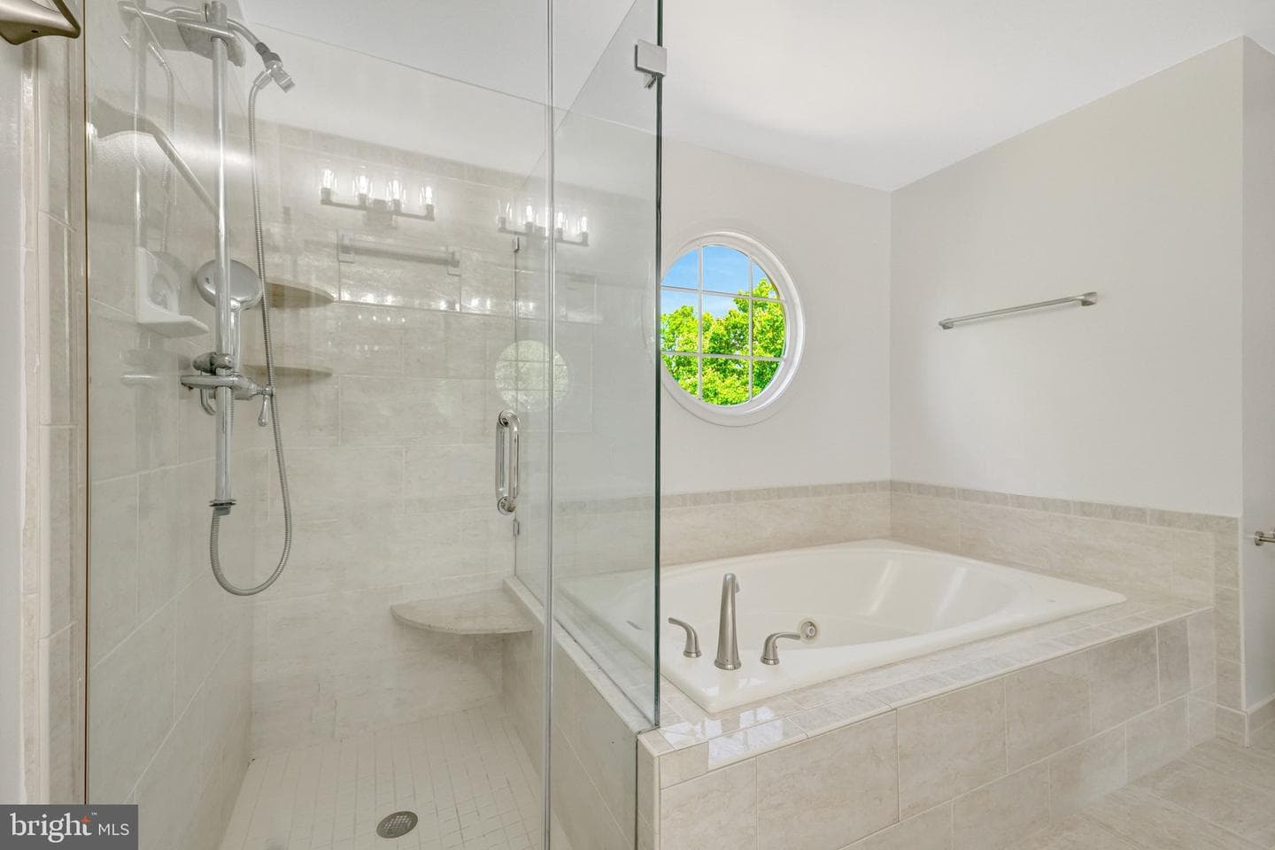 43501 Golden Meadow Circle photo 43