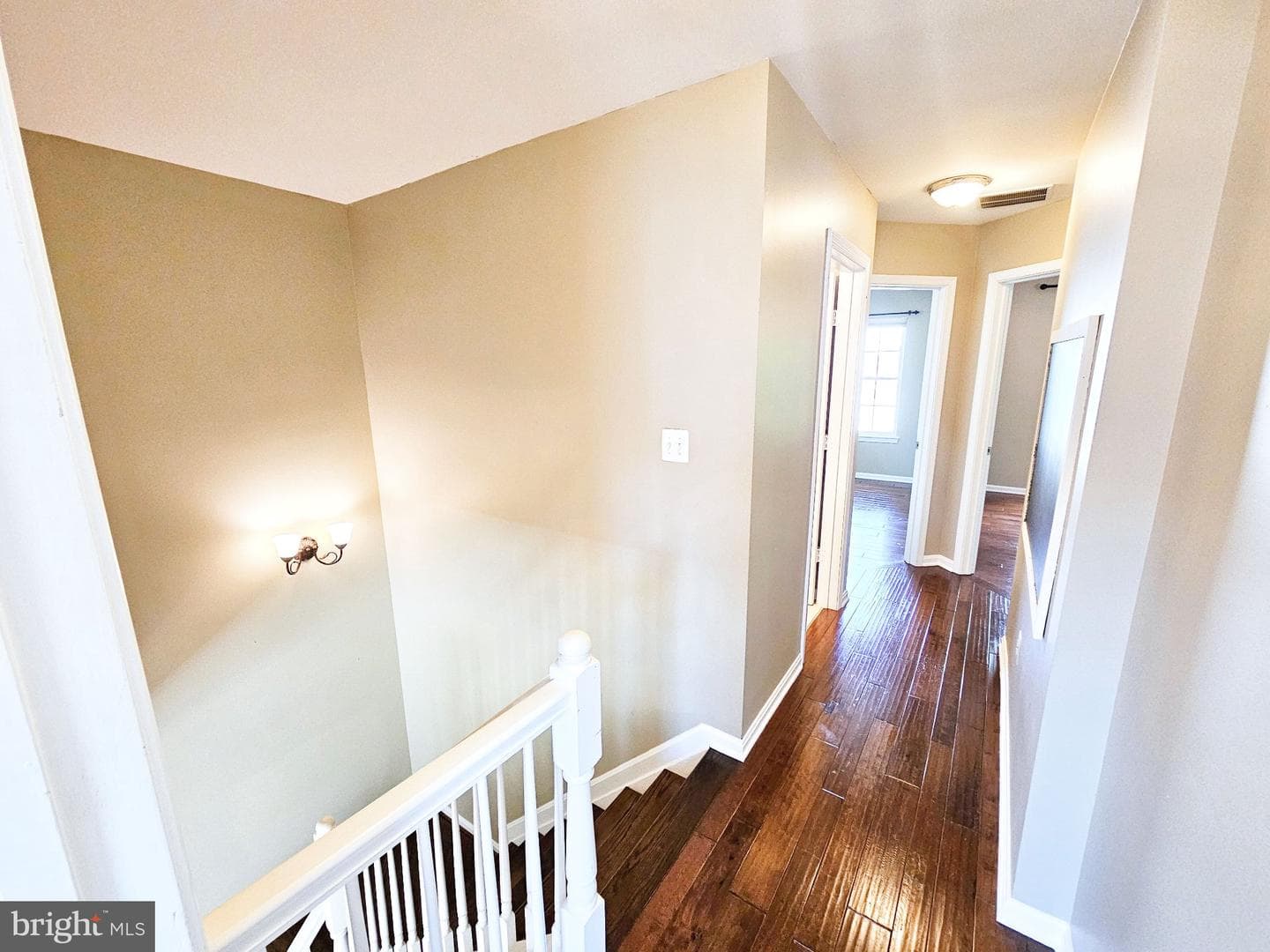 21747 Kings Crossing Terrace photo 31