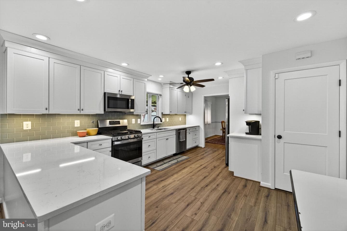 15 Hamilton Terrace Drive photo 13