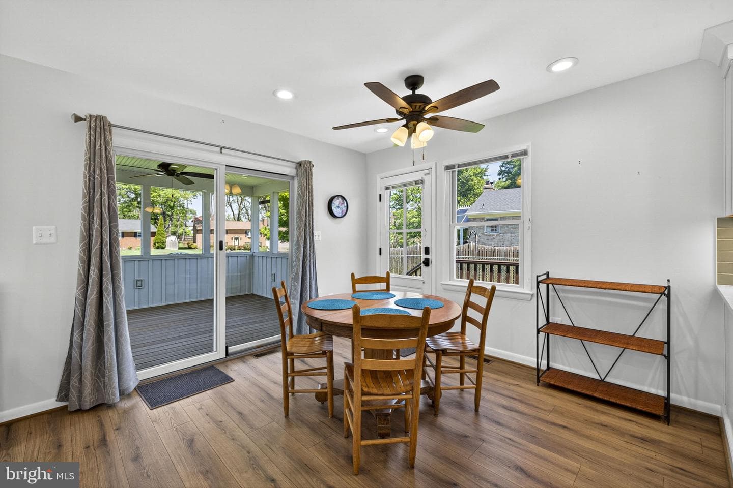 15 Hamilton Terrace Drive photo 18