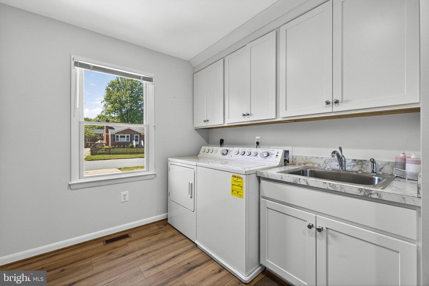 15 Hamilton Terrace Drive photo 26