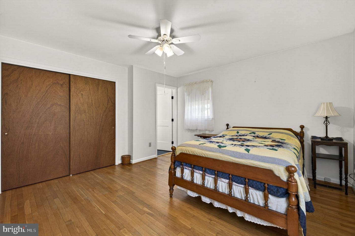 15 Hamilton Terrace Drive photo 28