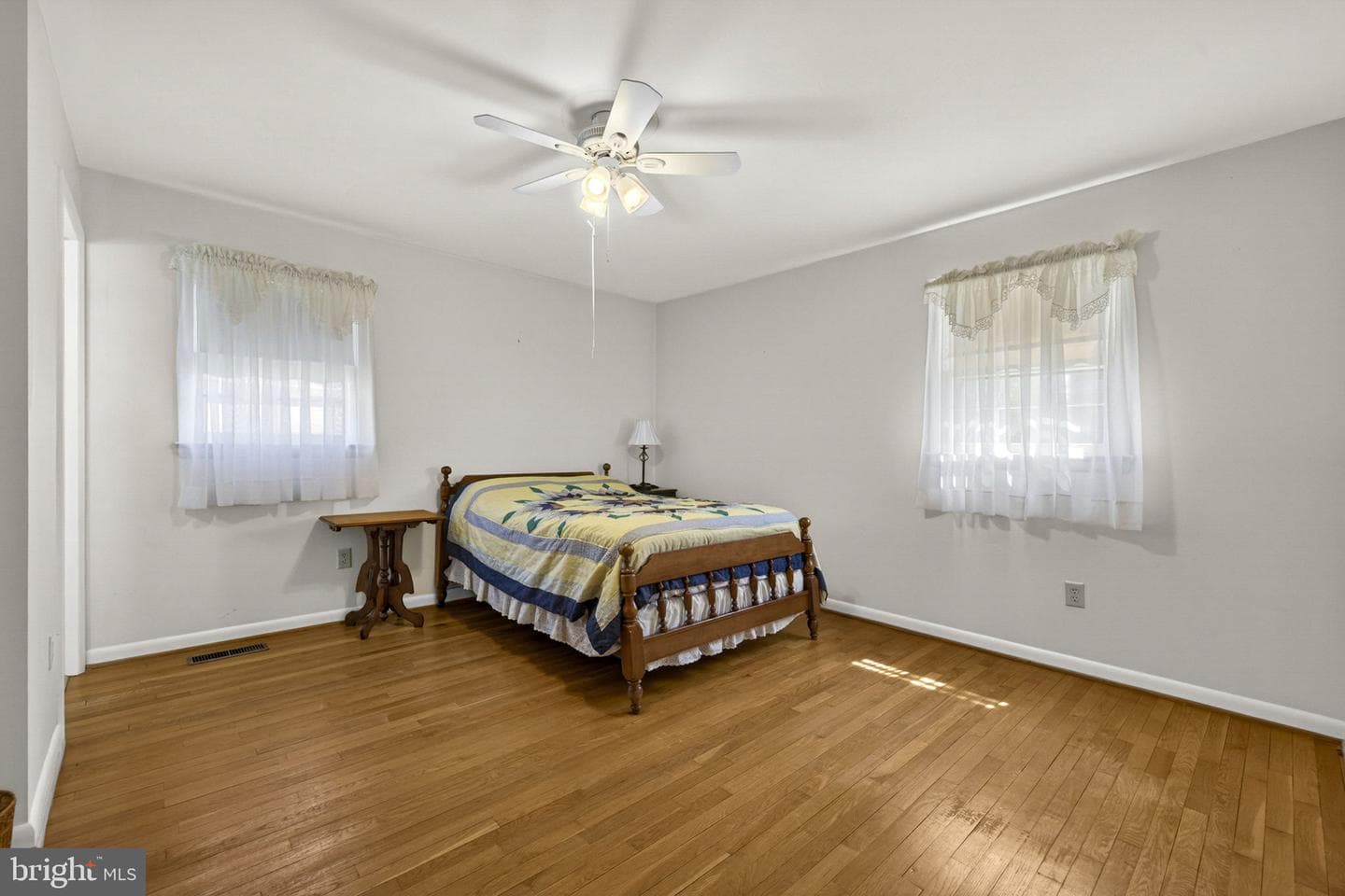 15 Hamilton Terrace Drive photo 29