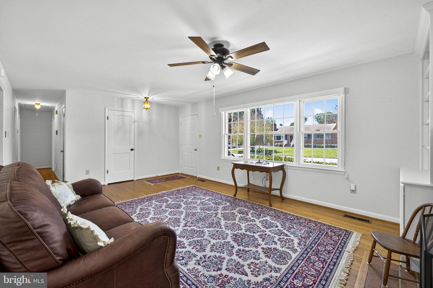 15 Hamilton Terrace Drive photo 5