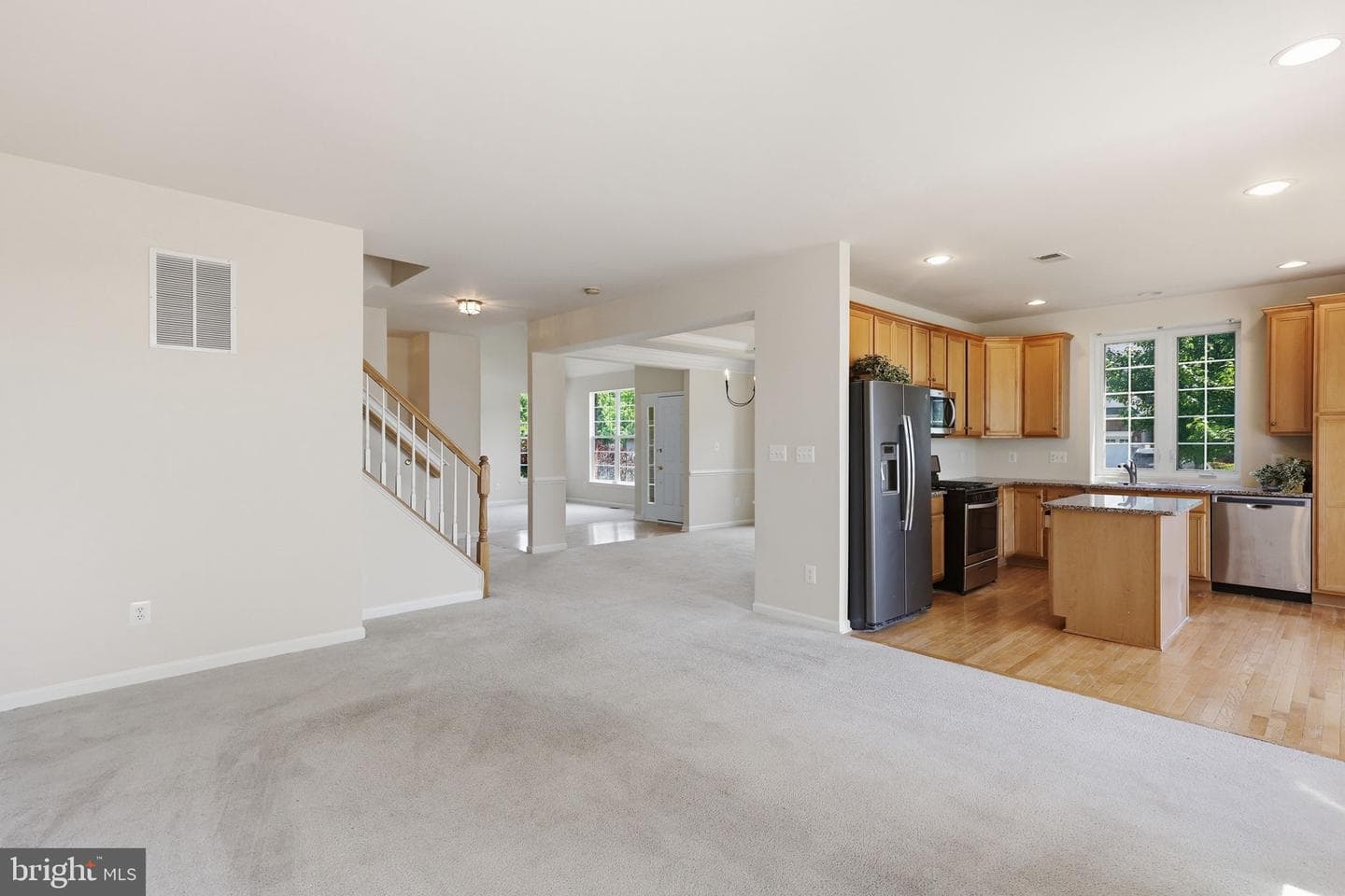 19617 Edgemont Square photo 17
