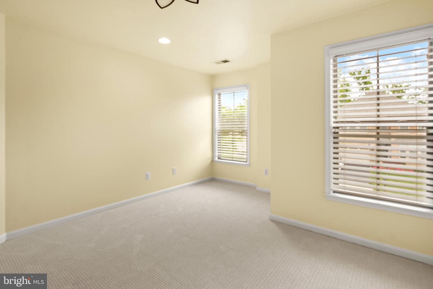24839 Somerby Drive photo 27
