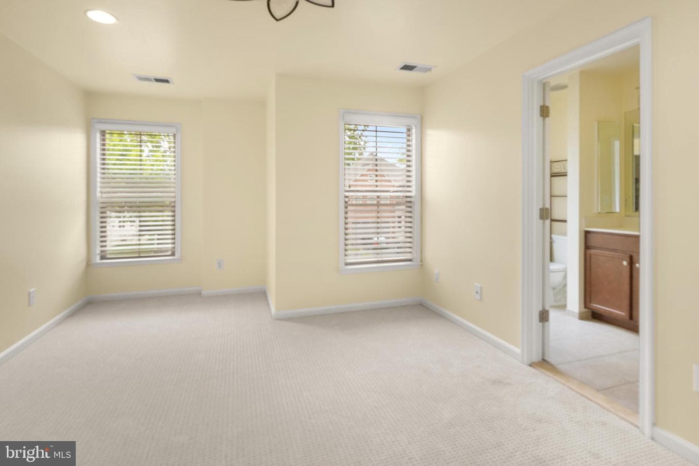 24839 Somerby Drive photo 28