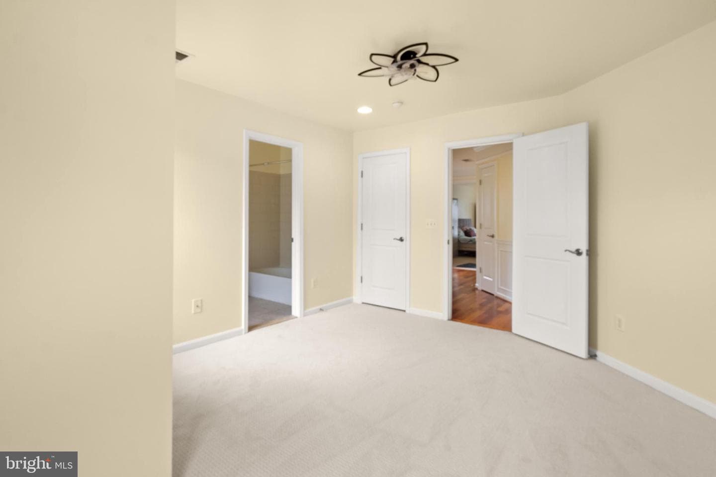 24839 Somerby Drive photo 29