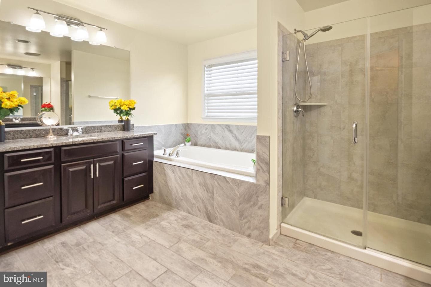 24839 Somerby Drive photo 32