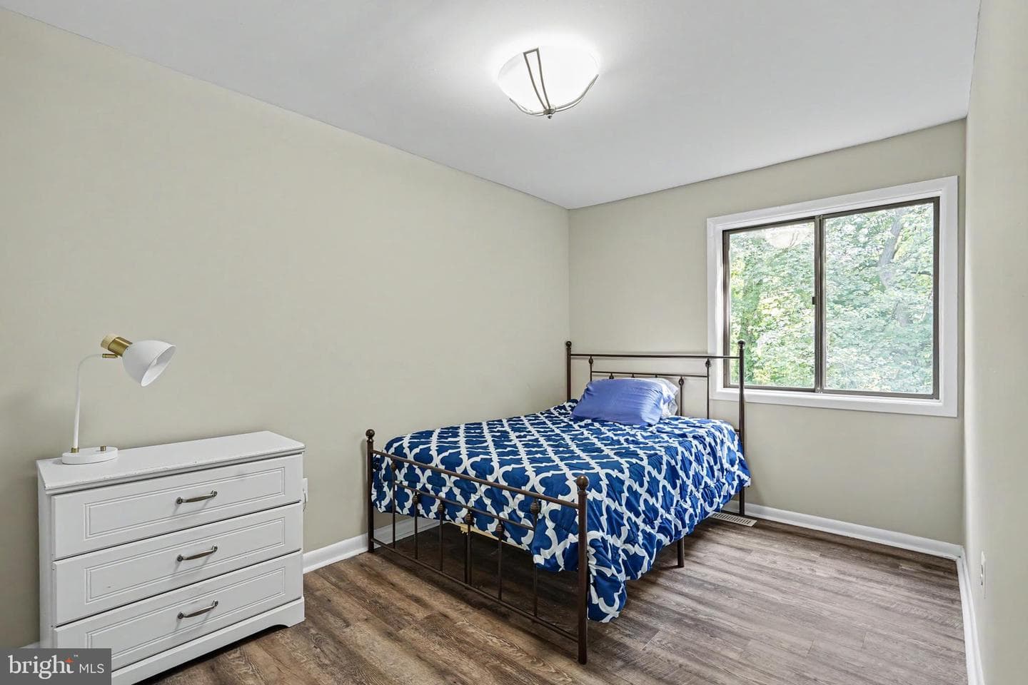 610 Giles Place photo 17