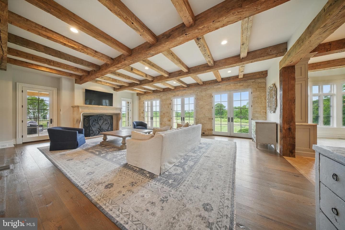 22805 Creighton Farms Drive photo 13