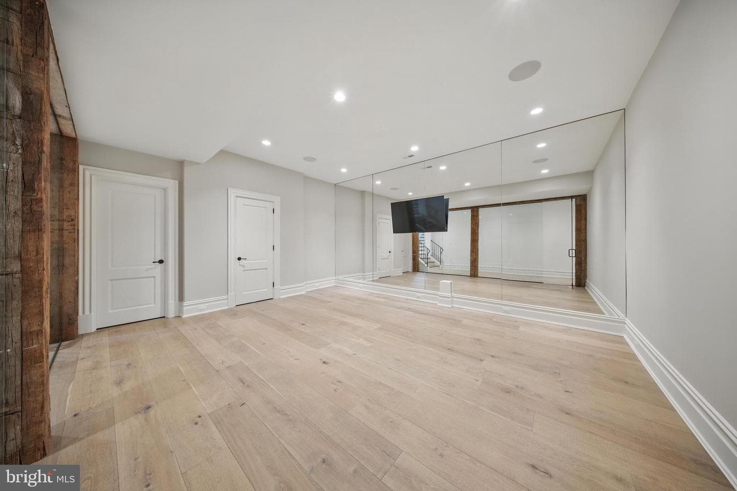 22805 Creighton Farms Drive photo 34
